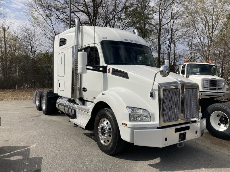 Roanoke Inventory - Excel Truck Group