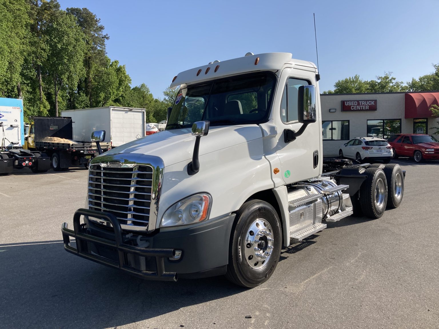 2015 MACK 600 Excel Truck Group