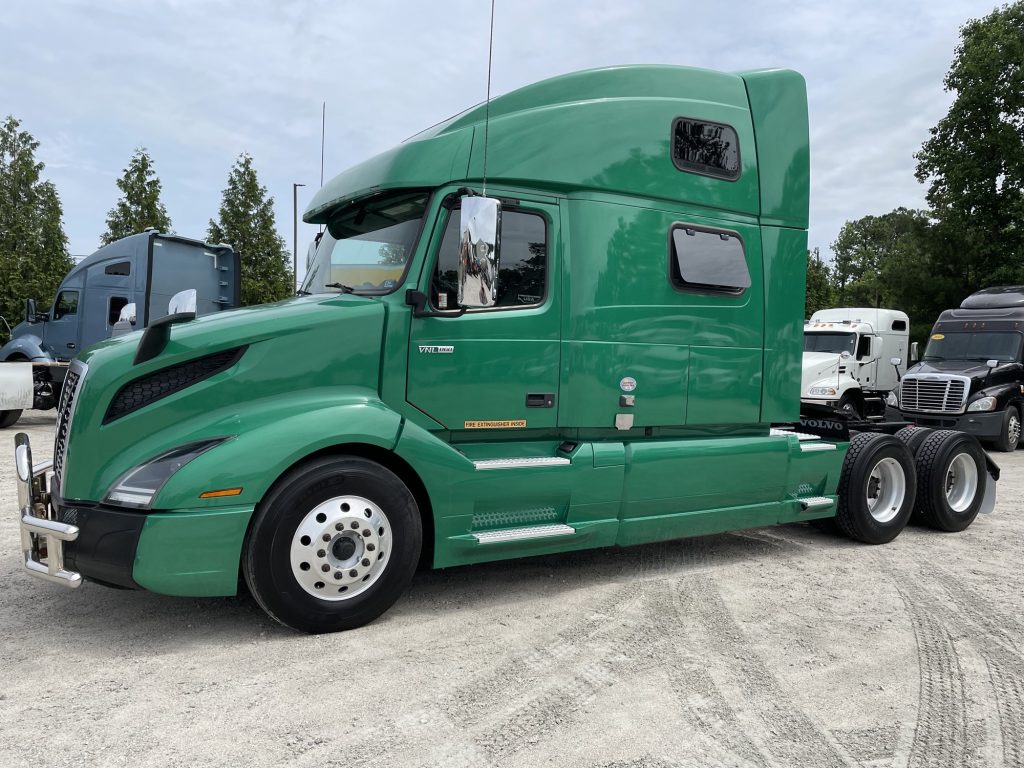 Featured Inventory - Excel Truck Group