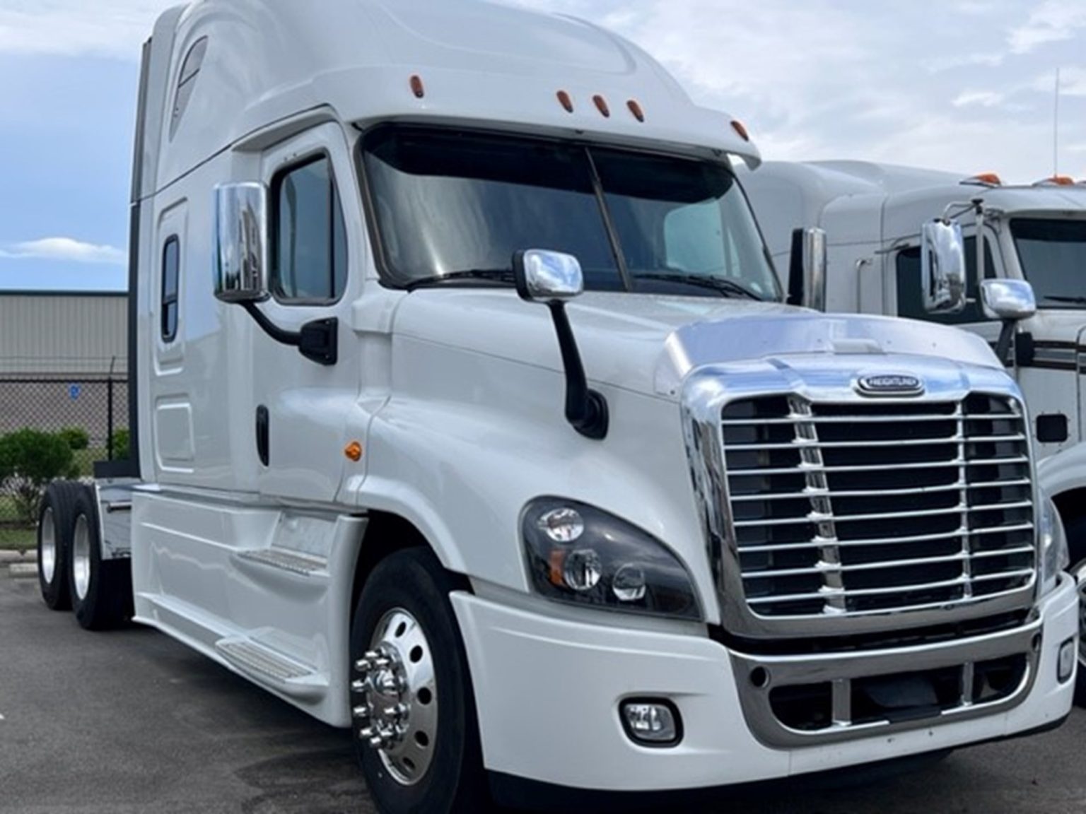 2017 FREIGHTLINER CASCADIA 125SLP Excel Truck Group