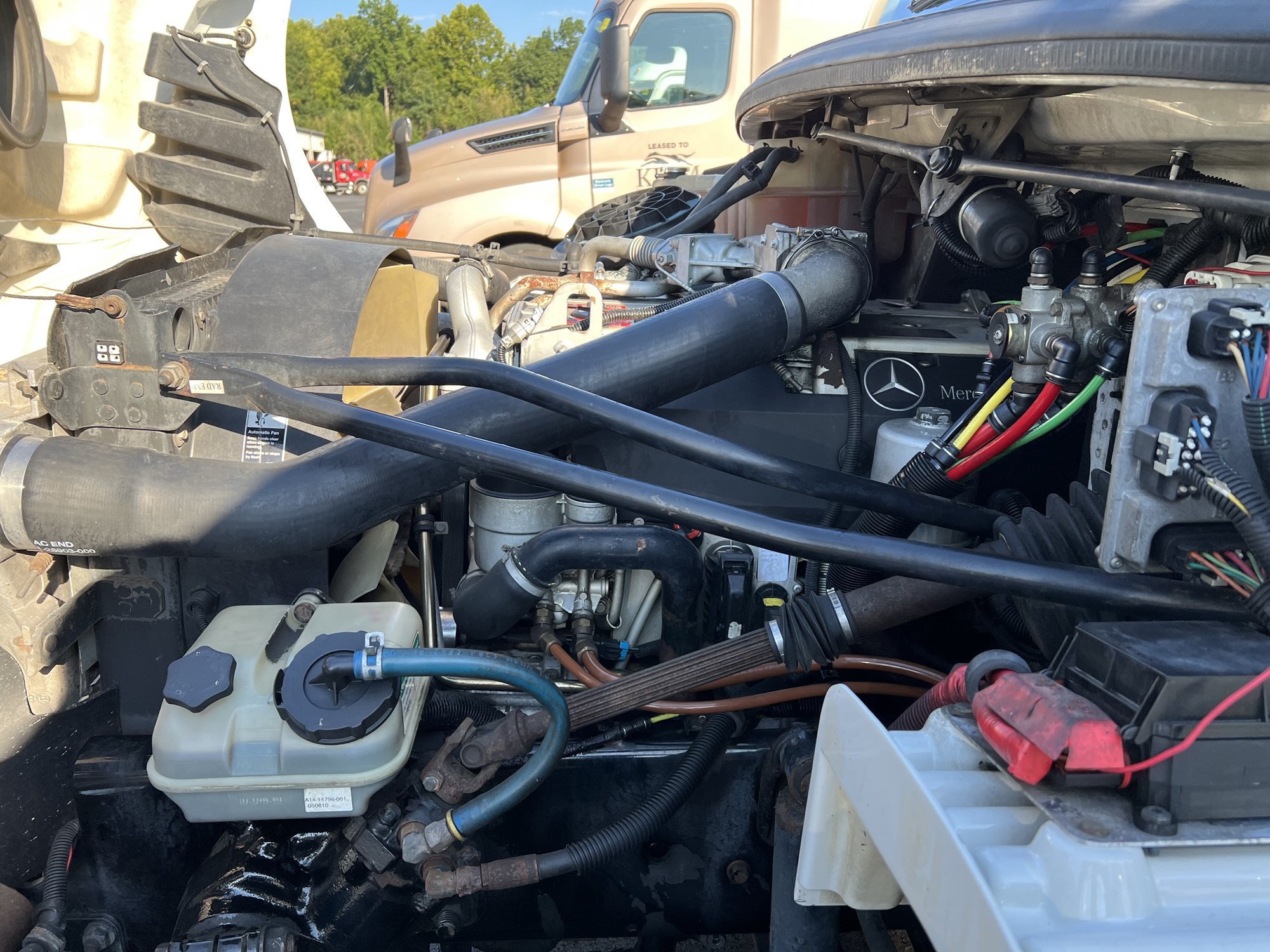 2007 freightliner m2 engine