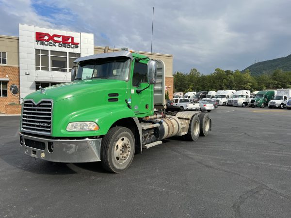 2006 MACK CV700 - Excel Truck Group