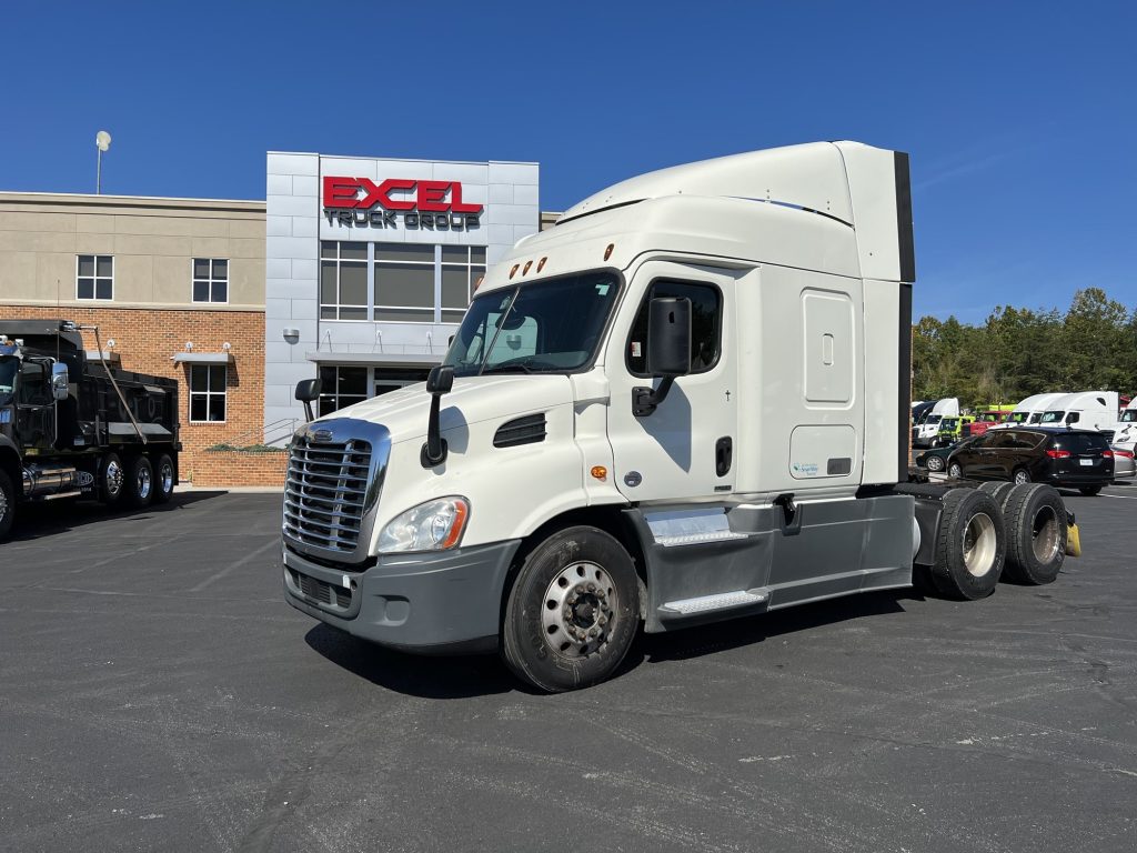 2018 Freightliner CA113 Cascadia - Excel Truck Group