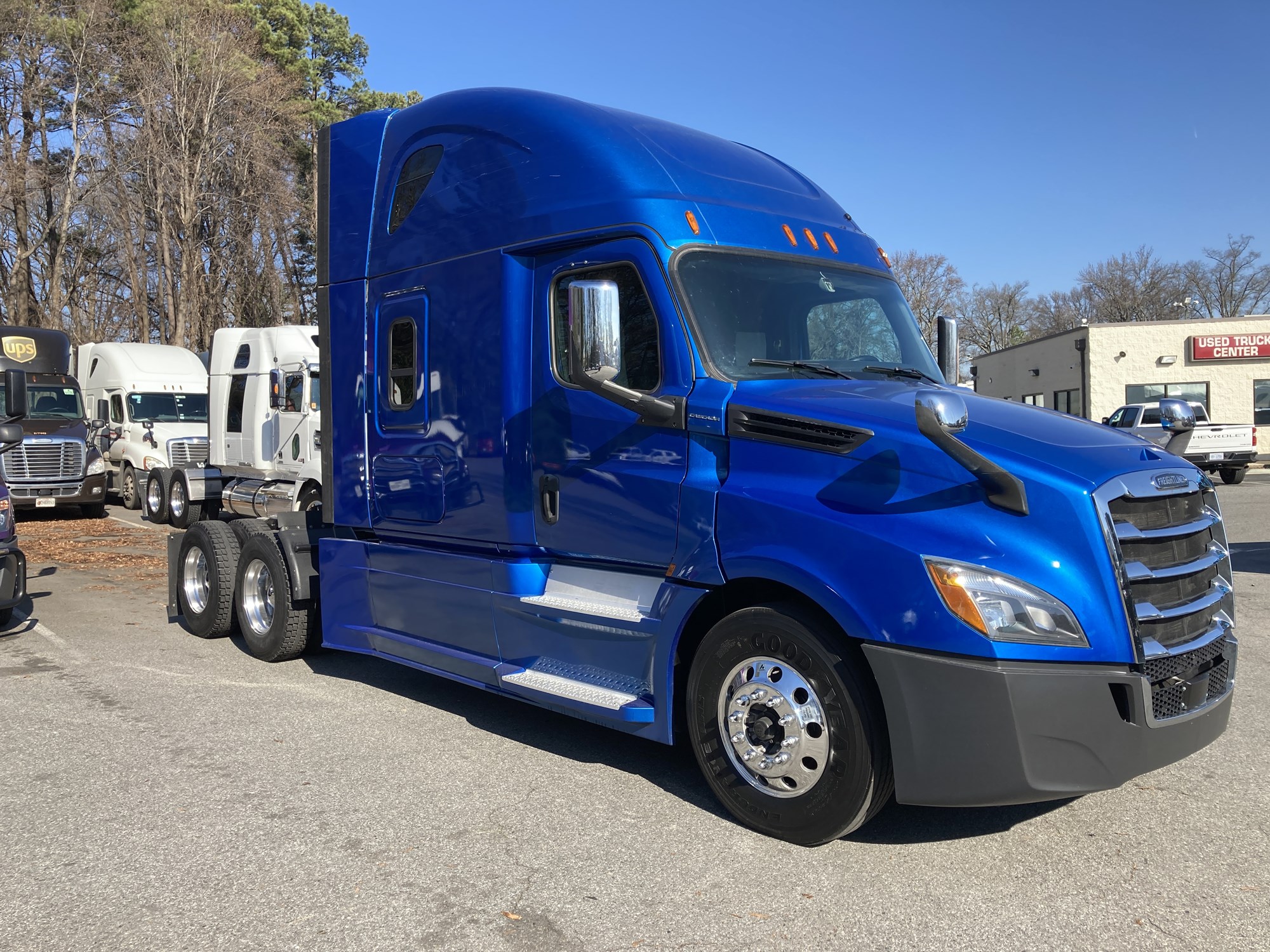 freightliner trucks charlotte nc