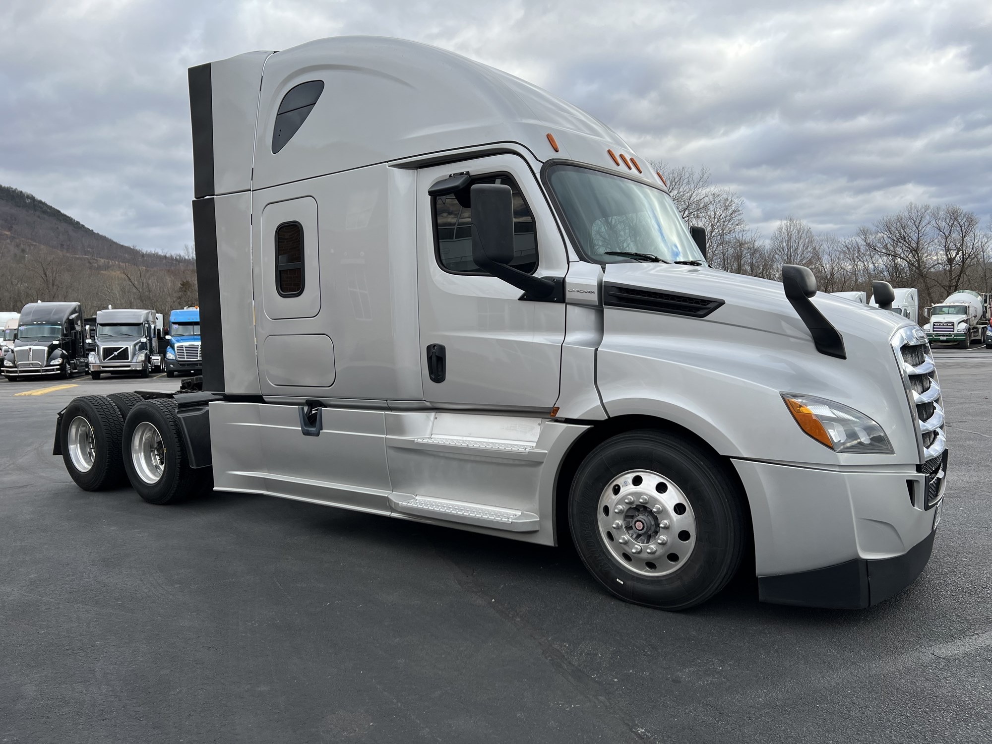 Inventory - New & Used - Trucks for Sale - Excel Truck Group