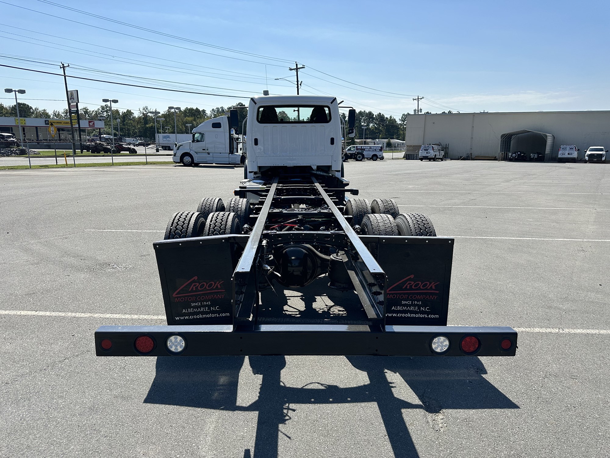 2019 Freightliner M2 - image 4 of 6