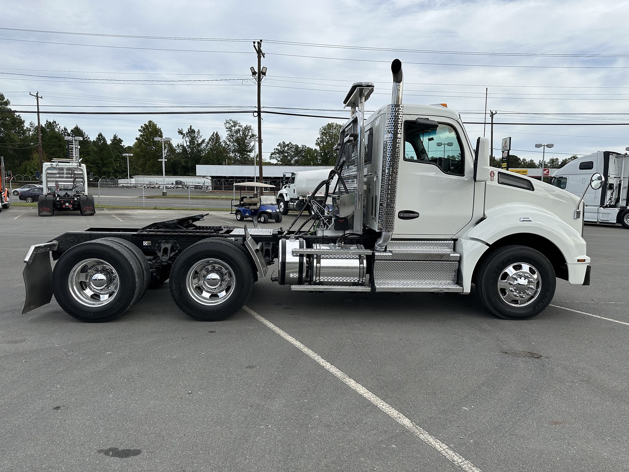 2018 Kenworth T880 - image 6 of 6