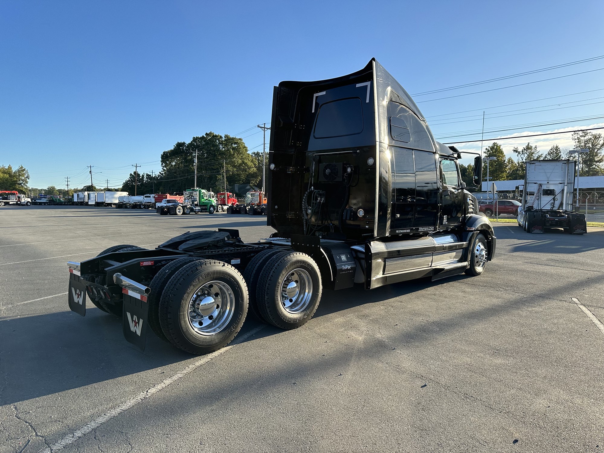 2022 Western Star 5700 XE - image 5 of 6