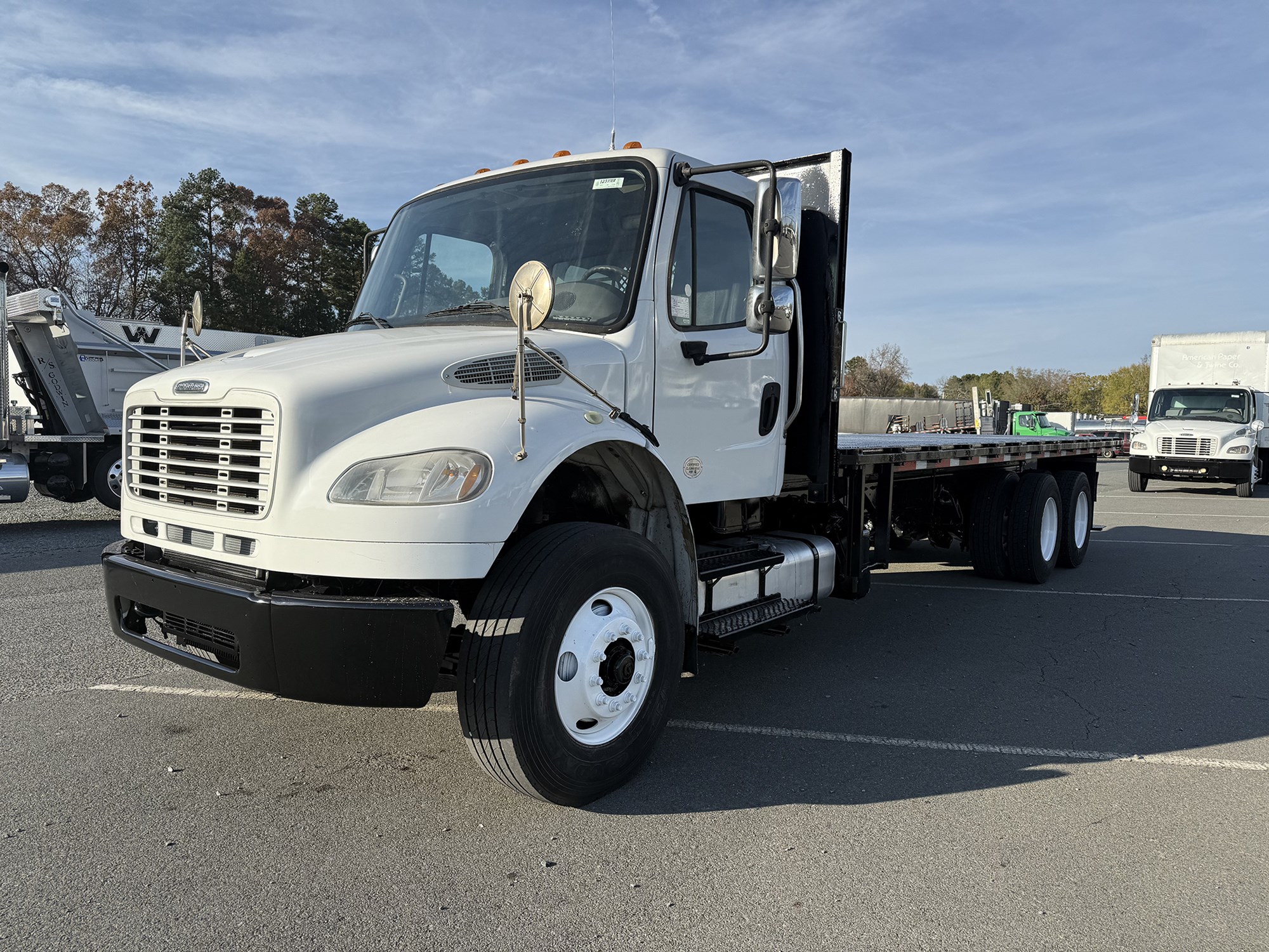 2017 Freightliner M2 - image 1 of 4