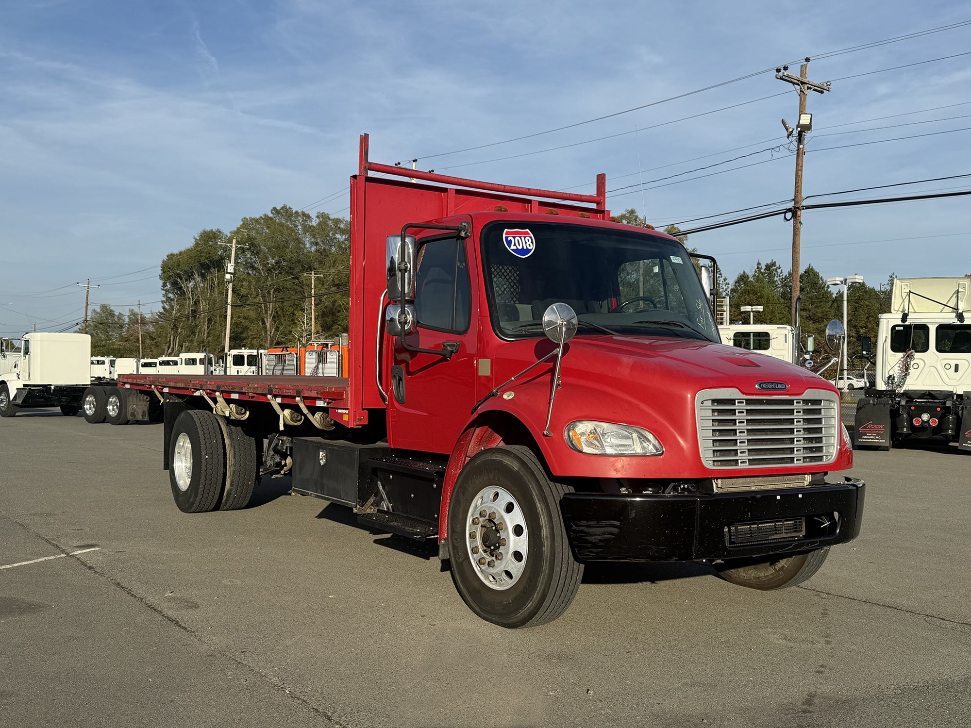 2018 Freightliner M2 - image 2 of 4