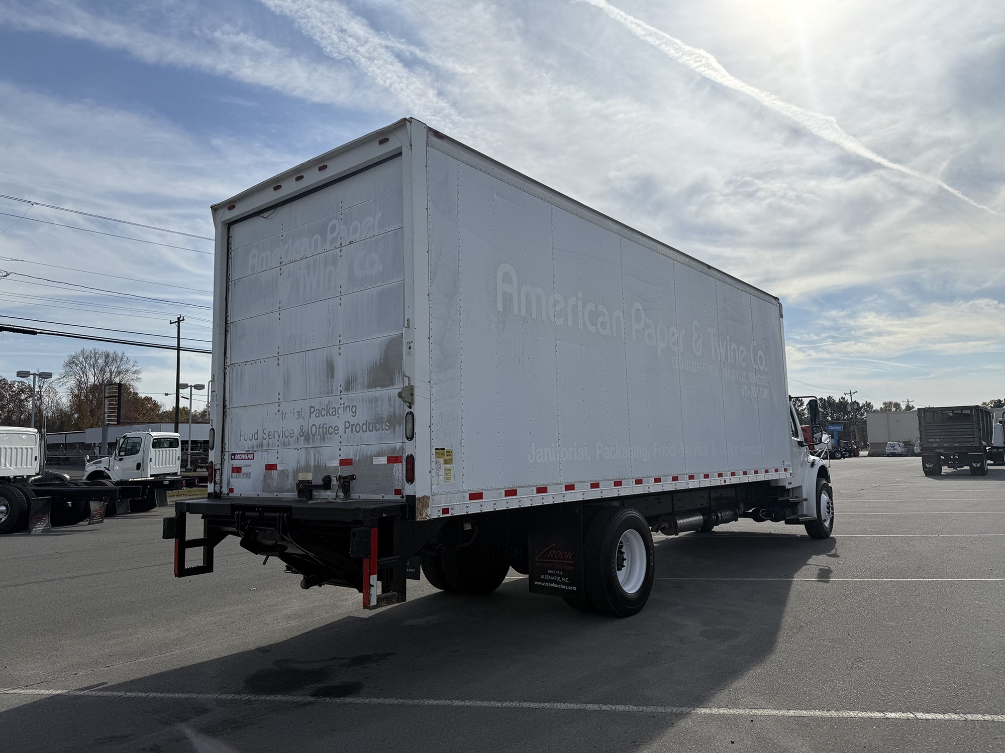 2012 Freightliner M2 - image 4 of 6