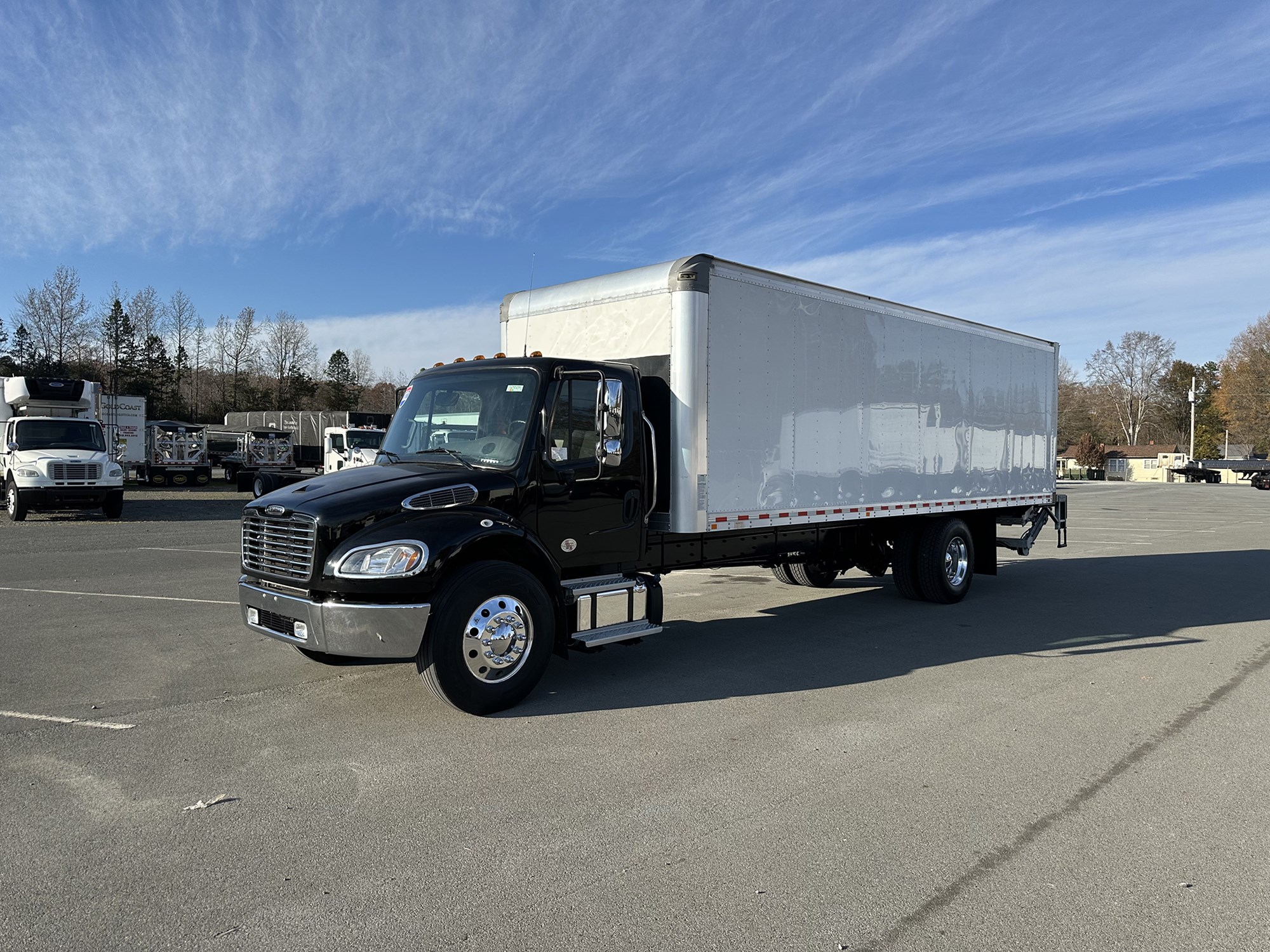 2022 Freightliner M2 - image 1 of 6