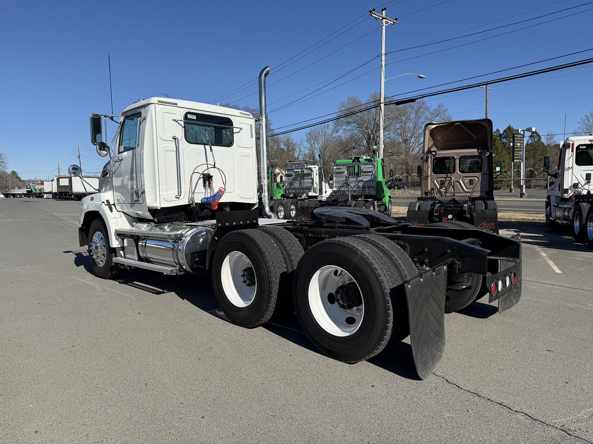 2016 Western Star 4700 - image 6 of 6