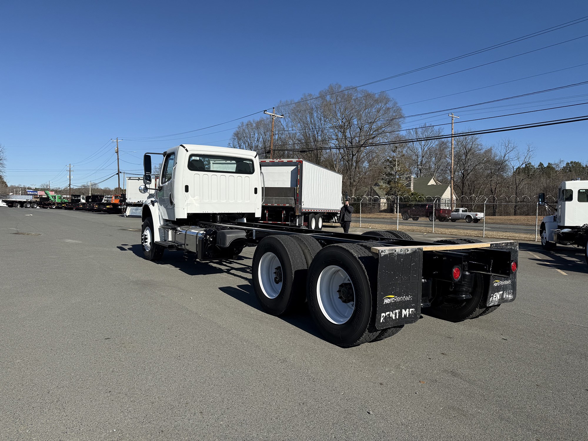 2018 Freightliner M2 - image 6 of 6