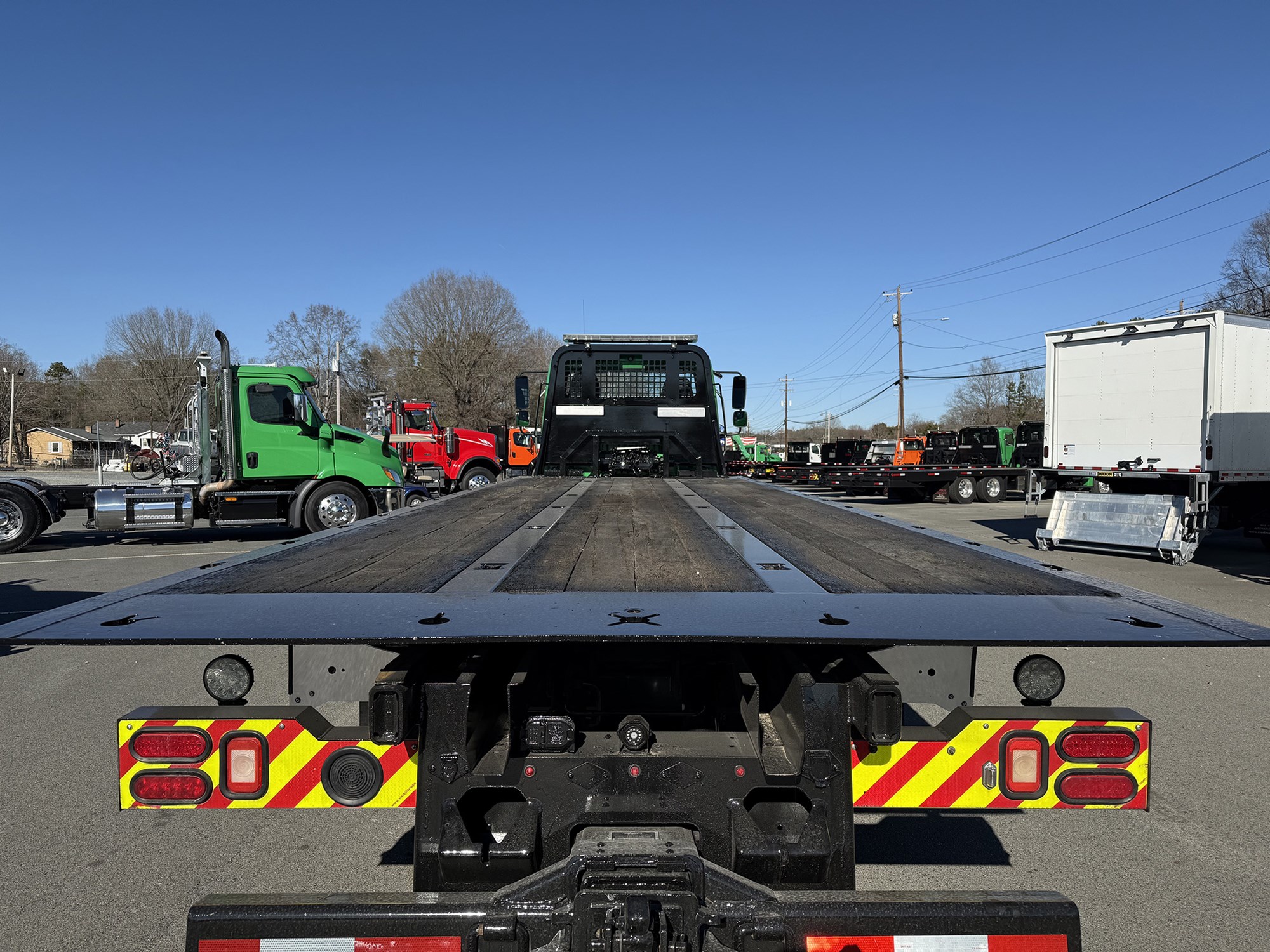 2019 Freightliner M2 - image 5 of 6