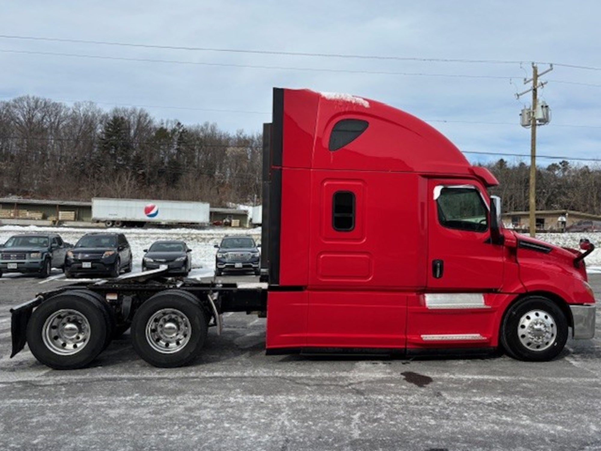 2020 Freightliner Cascadia 126 - image 4 of 6